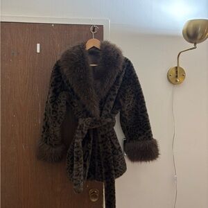 Chic Leopard Print Teddy Jacket